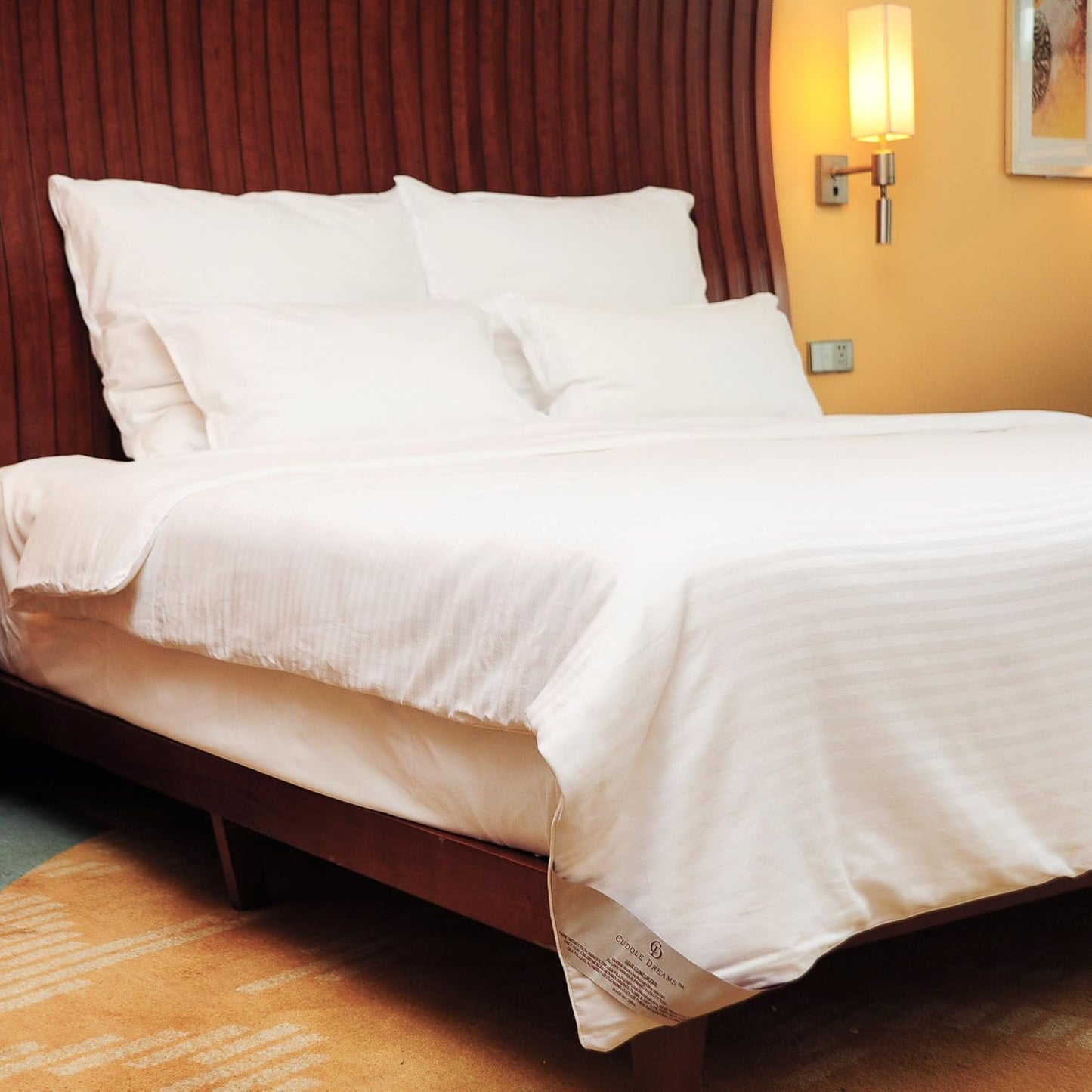 CUDDLE DREAMS Silk Comforter for Spring/Summer/Fall, 100% Long-Strand Silk Filling, Natural & Breathable (Full Size)