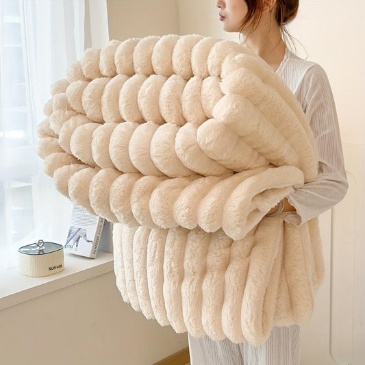 Luxury Cream Faux Rabbit Fur Sleep Blanket - Super Soft, Warm and Cozy, Extra Soft Cozy Baby Blanket for Sofa, Bed, Nursery - Ideal Seasonal Gift, Bed Blanket, Luxury Feeling Extra Soft Cozy Baby Blanket